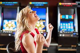 Tampilan keunggulan casinoscores di perangkat mobile